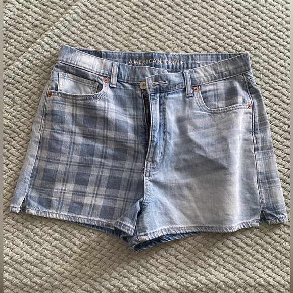 Women’s AEO NWOT Plaid Colorblock Highest Rise Mom Short - Picture 3 of 4